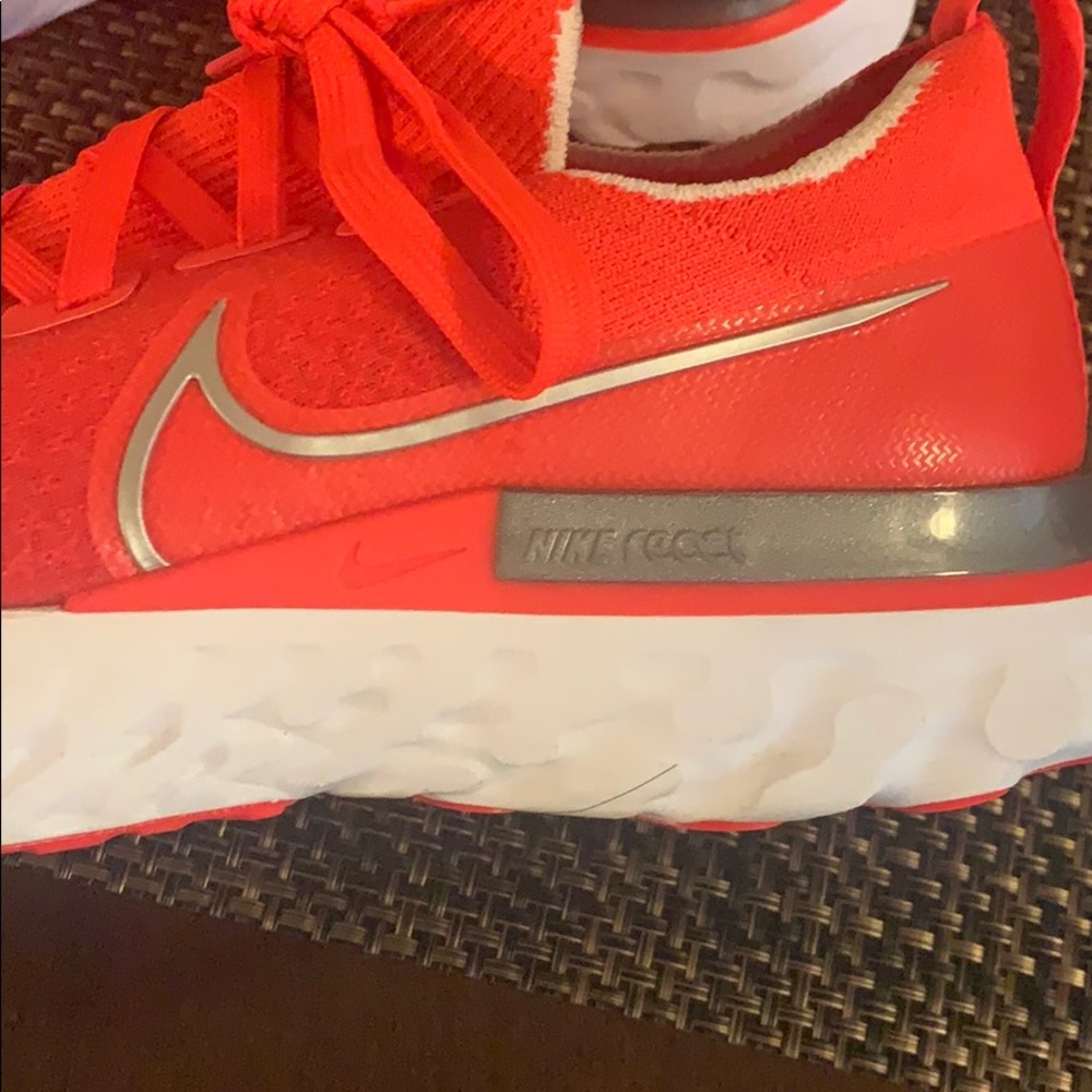 Nike React - image 2